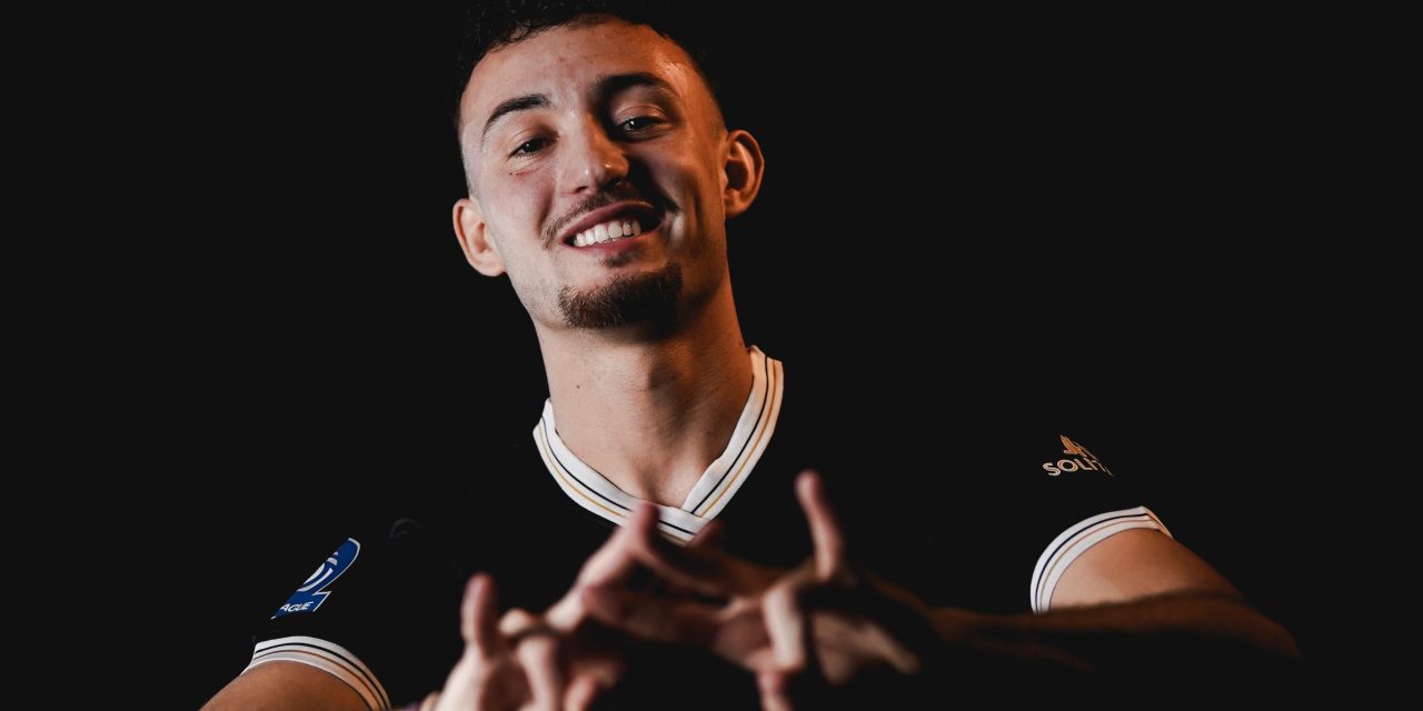 Ivar Jenner Menghilang: Pelatih Dewa United Jelaskan Kejadian