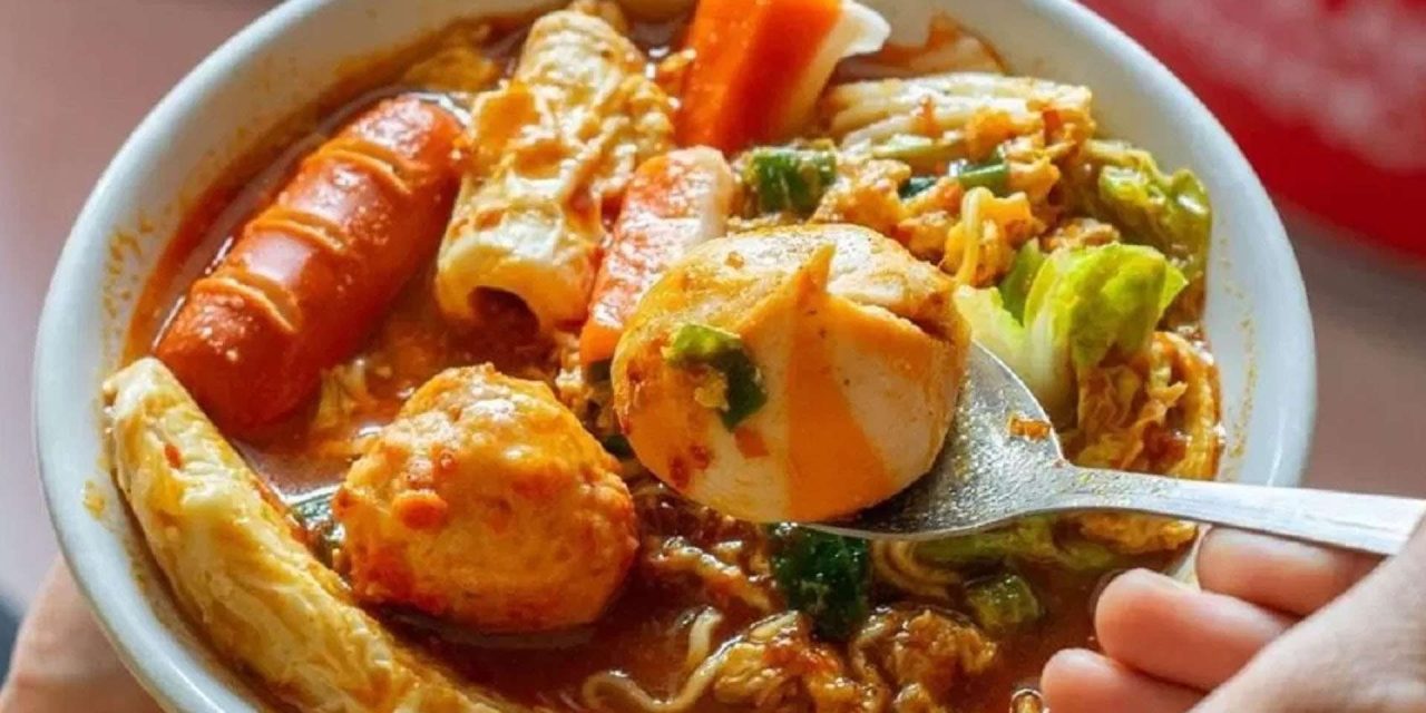 Mengapa Seblak Jadi Tren Kuliner Di Kalangan Anak Muda ?