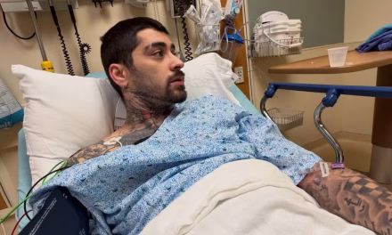 Zayn Malik Sakit Saat Rilis Album Baru, Promosi Di Batalkan
