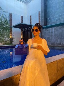 Super Centil! Muthe JKT48 Tiru Gaya Syahrini Sejak Kecil