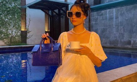 Super Centil! Muthe JKT48 Tiru Gaya Syahrini Sejak Kecil