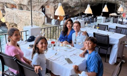 Healing Di Italia! Indah Kalalo Dan Keluarga Pilih Polignano A Mare