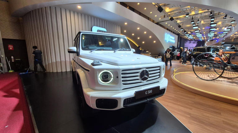 Mercedes-Benz G500 Tampil Gagah, Performa Off-Road