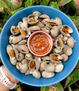 Pedas Maksimal! Kerang Rebus Jadi Favorit Pecinta Seafood