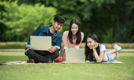 Pendidikan Karakter: Generasi Muda Mandiri, Bertanggung Jawab